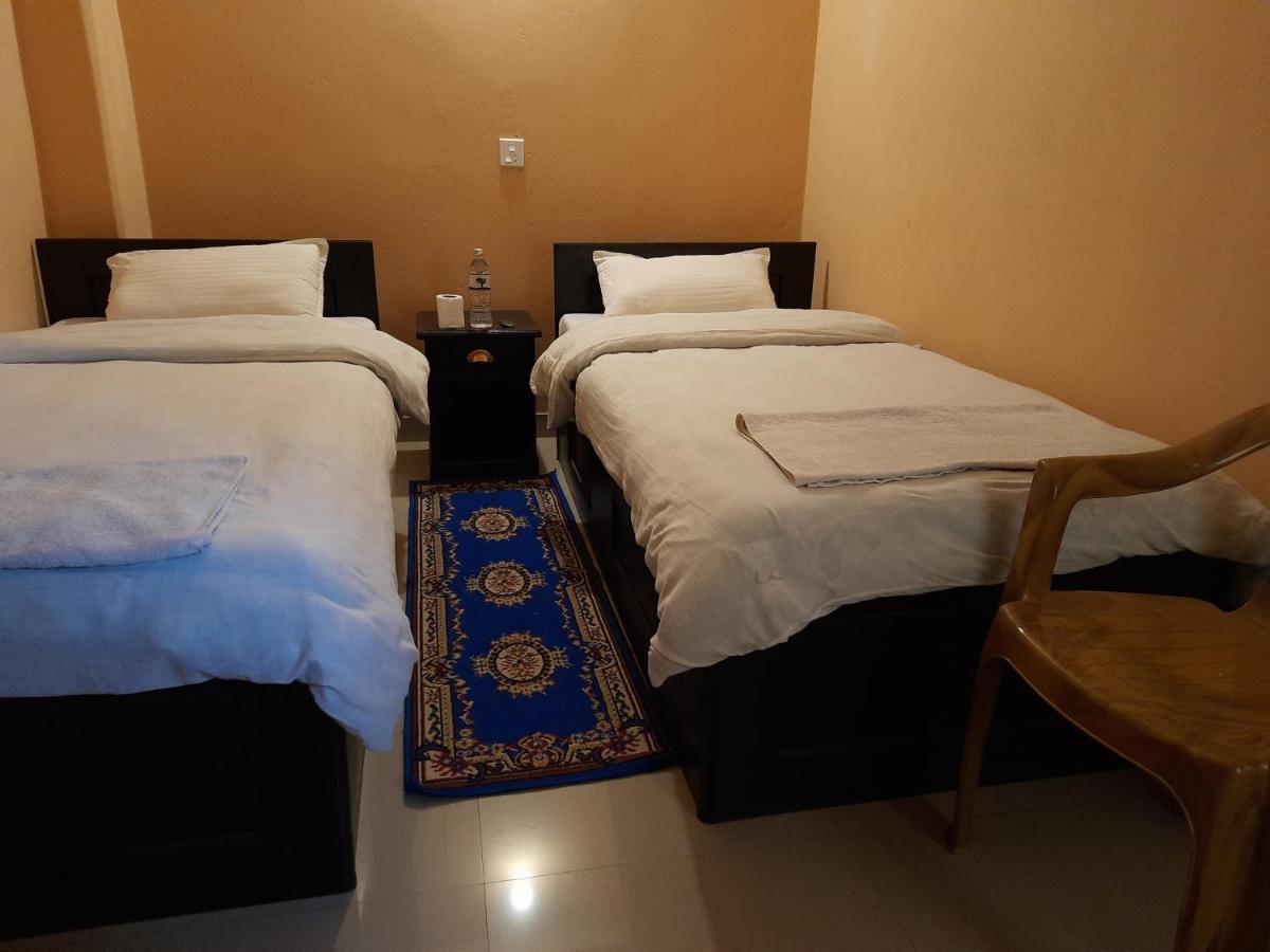 Hotel Eagle Zone Pokhara Exterior photo