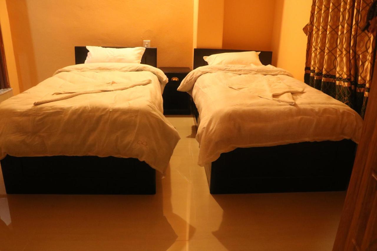 Hotel Eagle Zone Pokhara Exterior photo